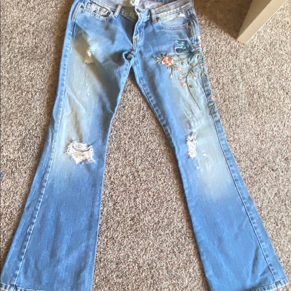 Abercrombie & Fitch Women's Flare Embroidered Floral Jeans - Picture 4 of 4